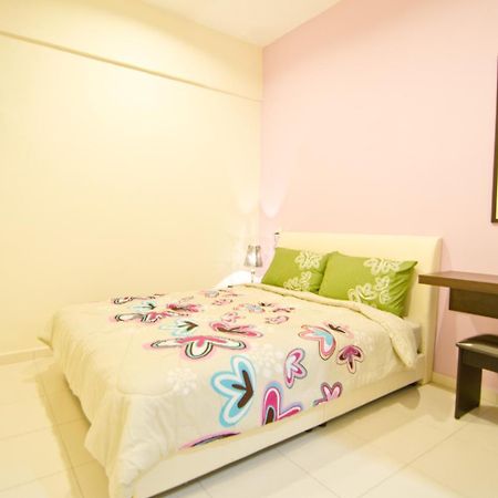 My Jonker Homes Malacca Exteriér fotografie